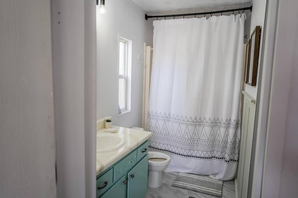 Beautiful Stylish 3 Bedroom Home In Greenville Exterior foto
